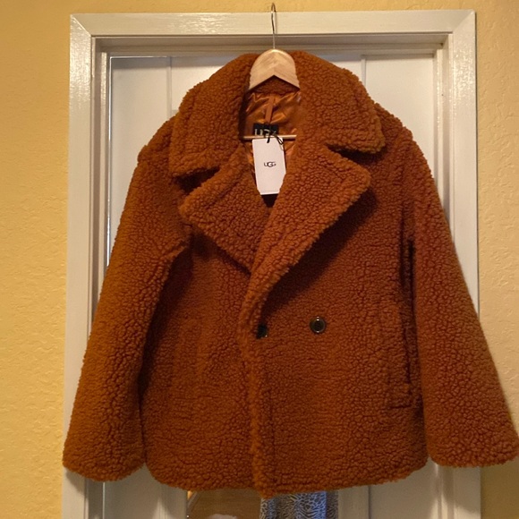 UGG GERTRUDE SHORT TEDDY COATS - Picture 1 of 6